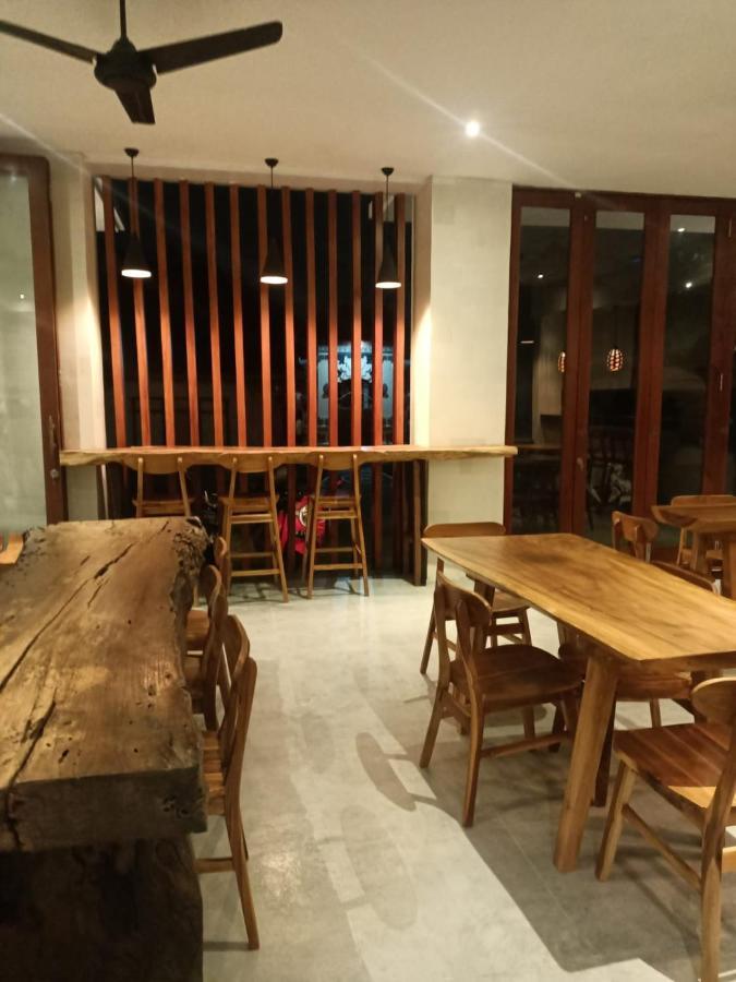 The Kd Suites & Coffee Shop Munggu 외부 사진